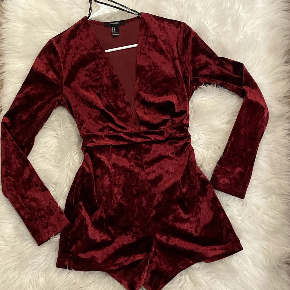 Forever21 Romper - Picture 1 of 2